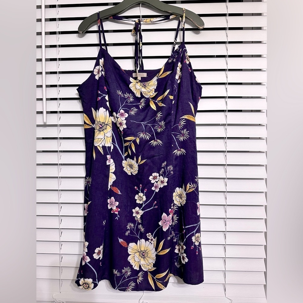 🛍️NWT Wonderly Beautiful floral dress Size 1X - Picture 1 of 8